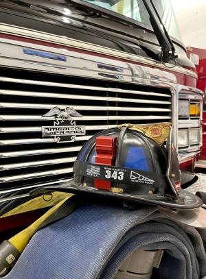 O'Toole Helmet Band with Graphic - Image 1